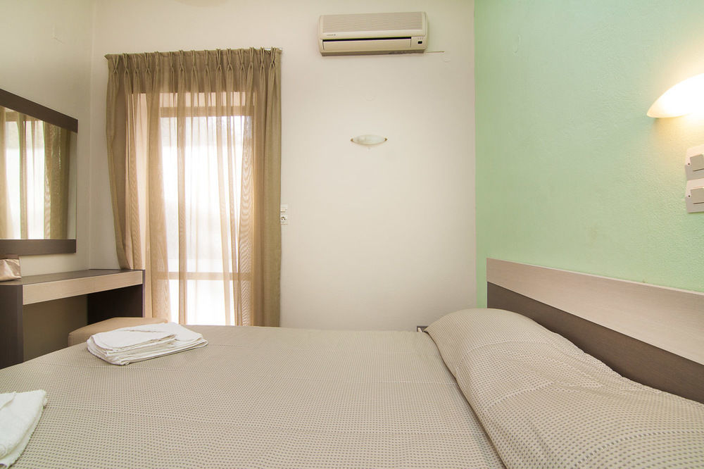 Skinos Apartments And Studios 플라키아스 외부 사진