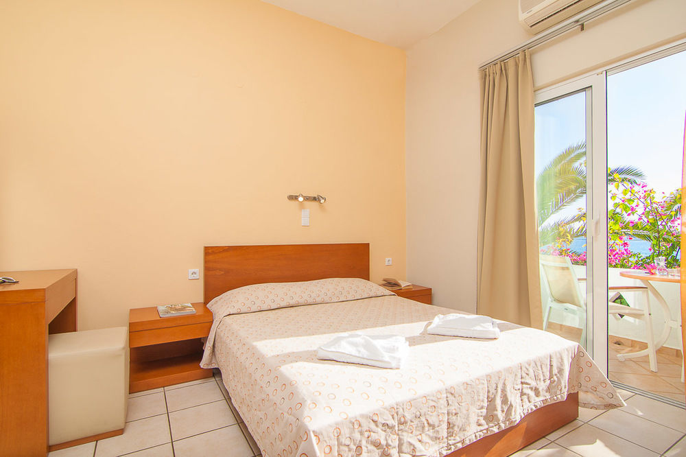 Skinos Apartments And Studios 플라키아스 외부 사진