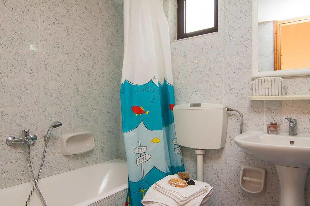 Skinos Apartments And Studios 플라키아스 외부 사진